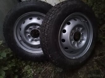 Prodám kompletní kola na Lada niva
