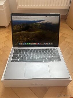 Apple Macbook Air 2019 Intel i5 256 GB SSD - hezký