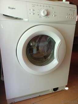 Pračka Whirlpool