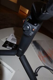 DJI Osmo Mobile 6 – stabilizátor pro smartphone