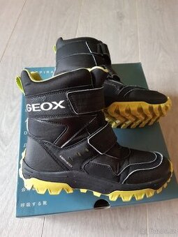 Zimní boty / sněhule Geox vel. 36