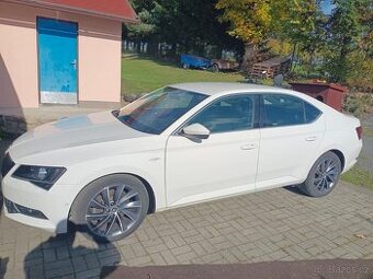 Škoda Superb L&K