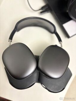 AirPods Pro Max 2020
