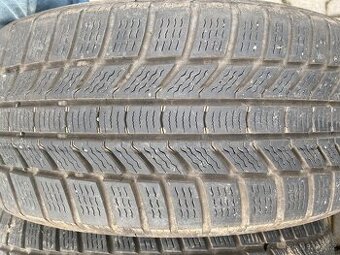 Zimní pneu 215/55/R17 Continental TS870