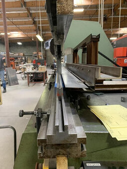 1996 - 110 tun x 10' Hydraulický ohraňovací lis Megobal PB 