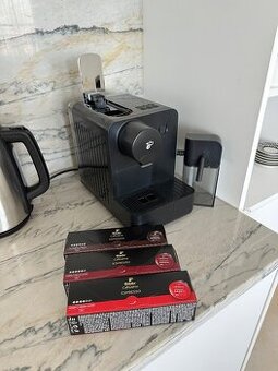 kávovar se šlehačem Tchibo Cafissimo Milk ZÁRUKA