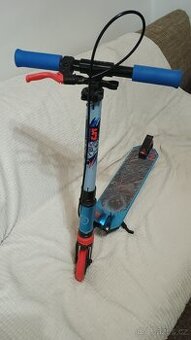 Dětská koloběžka Dekatlon železná