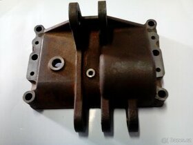 Víko hydrauliky Zetor 25 nově vyráběné.