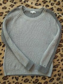 Svetr zn. Tommy Hilfiger