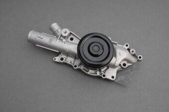Vodní čerpadlo na Mercedes w203 220 cdi 105 kw Febi