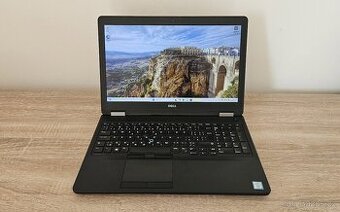 Dell Latitude E5570 (i7-6820HQ, AMD R7, 32 GB RAM) - čtěte