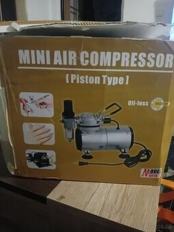 Kompresor nový pouze rozbaleny