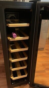 Vinotéka CONCEPT VTE7014