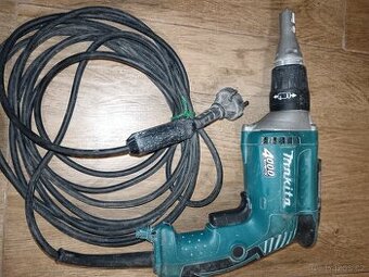 Šroubovačka na sádrokarton Makita