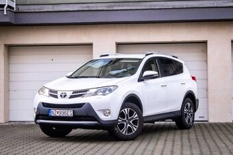 Toyota RAV4 2.0i MT6 4x4 - SK auto - 1.Majiteľ