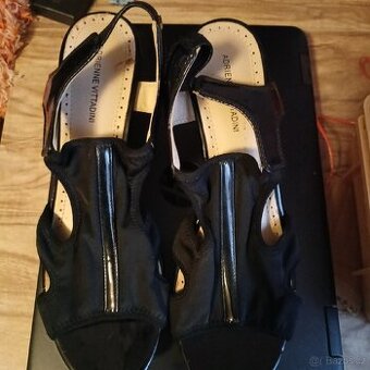 Letní boty na platformě 40