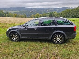 Škoda Octavia Scout DSG 2011