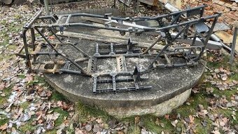 Rám na čtyrkolky gladiátor x5,x6, rx510, rx530 dlouhé