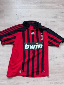 Fotbalový dres AC Milan sezona 2010/2011