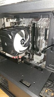 Komponenty - Počítač