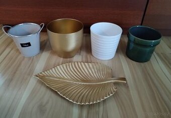 4x obal na květináč + zlatý talíř