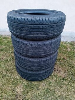 PNEU 215/55 R 17 94V LETNÍ