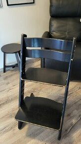 Rostoucí židle Jitro Klasik Černá