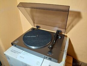 Audio-Technica AT-LP2X
HiFi
gramofon