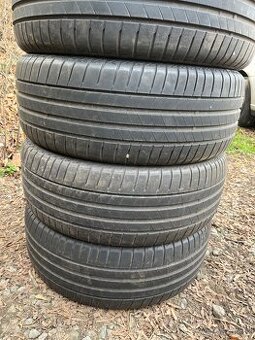 Letní pneu 225/50R18