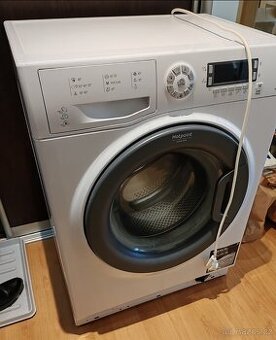 Pračka Ariston hotpoint