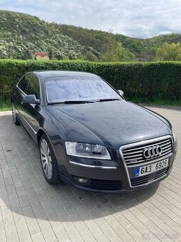 Audi A8 4.2 V8 quattro