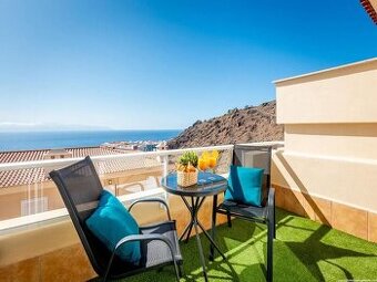 Luxusní 3kk duplex v srdci Puerto Santiago, jen pár minut od