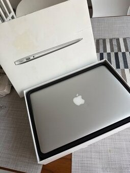 Apple MacBook Air