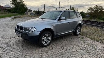 BMW x3 e83 3.0i 170kw manuál 6 najeto pouze 179tis