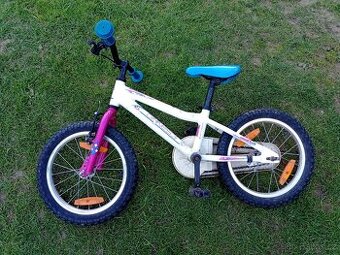 Malé holčičí BMX 16"