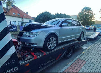 Vůz na náhradní díly Škoda Superb 2 sedan 2012 CDAA LHC LA7W