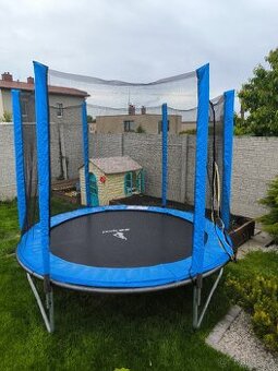 Trampolina