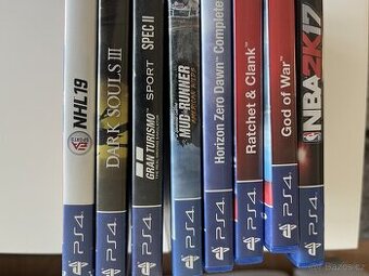 PS4 1TB + pár her