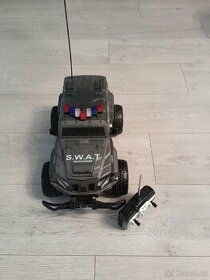 Auto na dálkové ovládání - 1