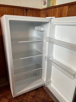 Prodám chladničku Philco PTL 93 - 1