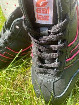 Tenisky black/pink vel. 42,5