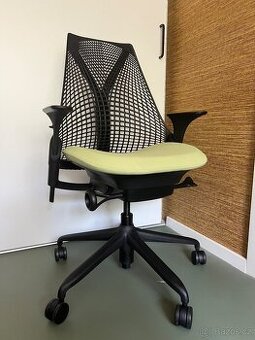 Herman Miller Sayl – ergonomická kancelářská židle, více ks