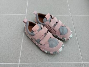 Barefoot Froddo 34