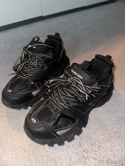 Balenciaga tracks