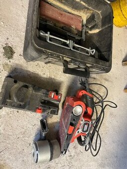 Bruska pásová Black & Decker - elektricka - 1