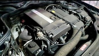 Motor kompletní Mercedes SLK 1.8 271954 271.954 06