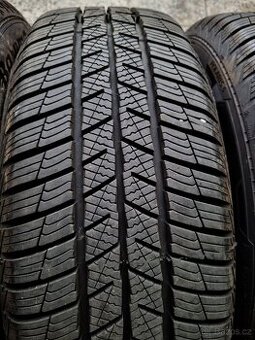 Zimní kola Nissan Qashqai 16" 5X114,3 ET40 215/65 R16