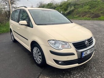 VW Touran 2.0i cng vw r.v. 2008 STK do 2027