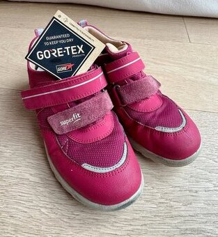 SUPERFIT celoroční boty vel. 34 (s Goretexem)