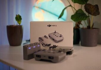 DJI Mini 2 - ovladač, baterie, nabíječka, dron, brašna